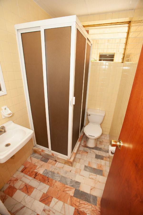 Hotel Tres Colonias - Solo Adultos Mexikóváros Kültér fotó